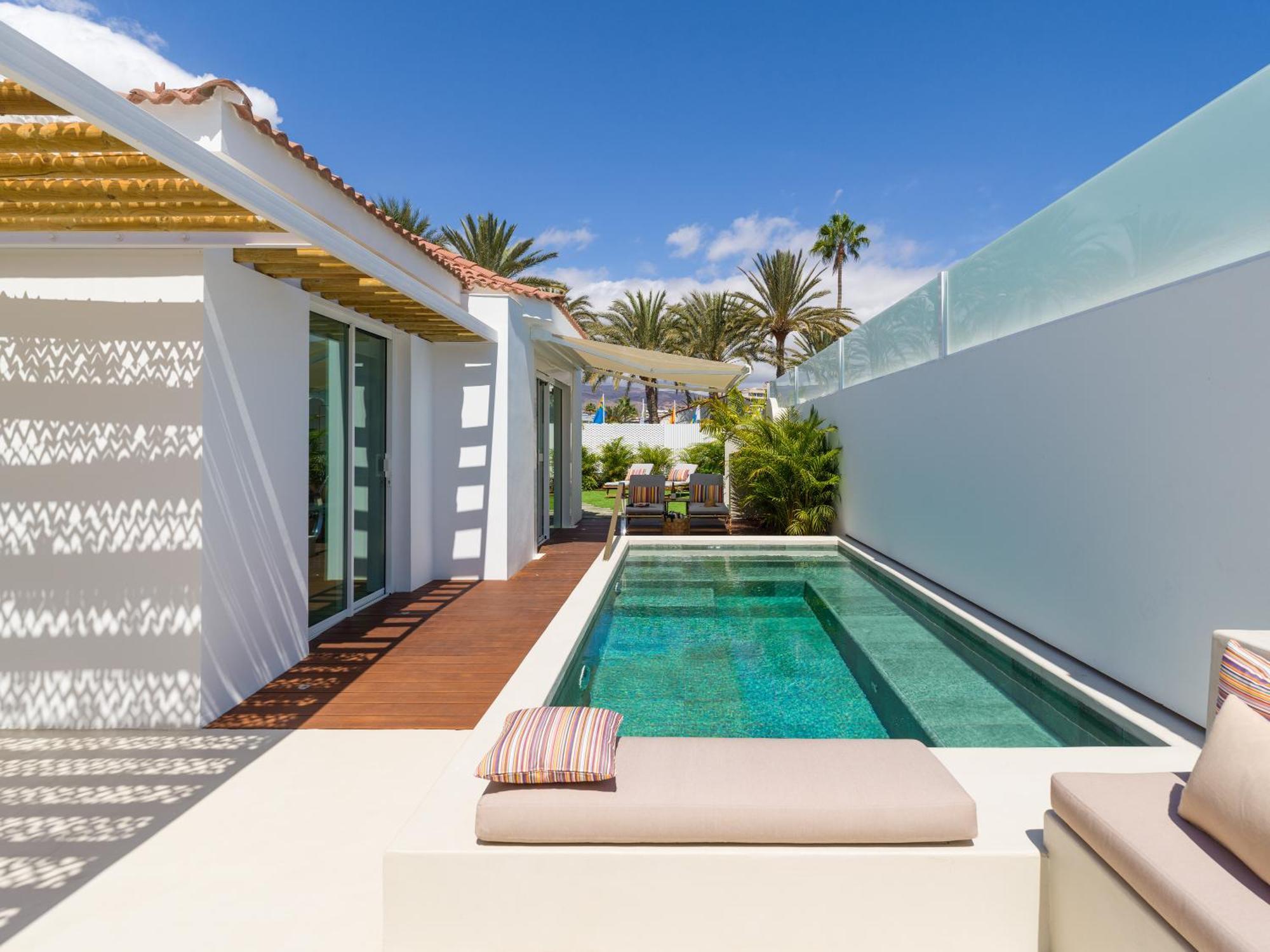 Miami Queens Villa With Private Pool By Tenpropertiesgc Сан-Бартоломе Экстерьер фото